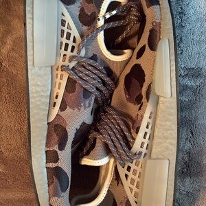 Stylish Leopard Print Sneakers